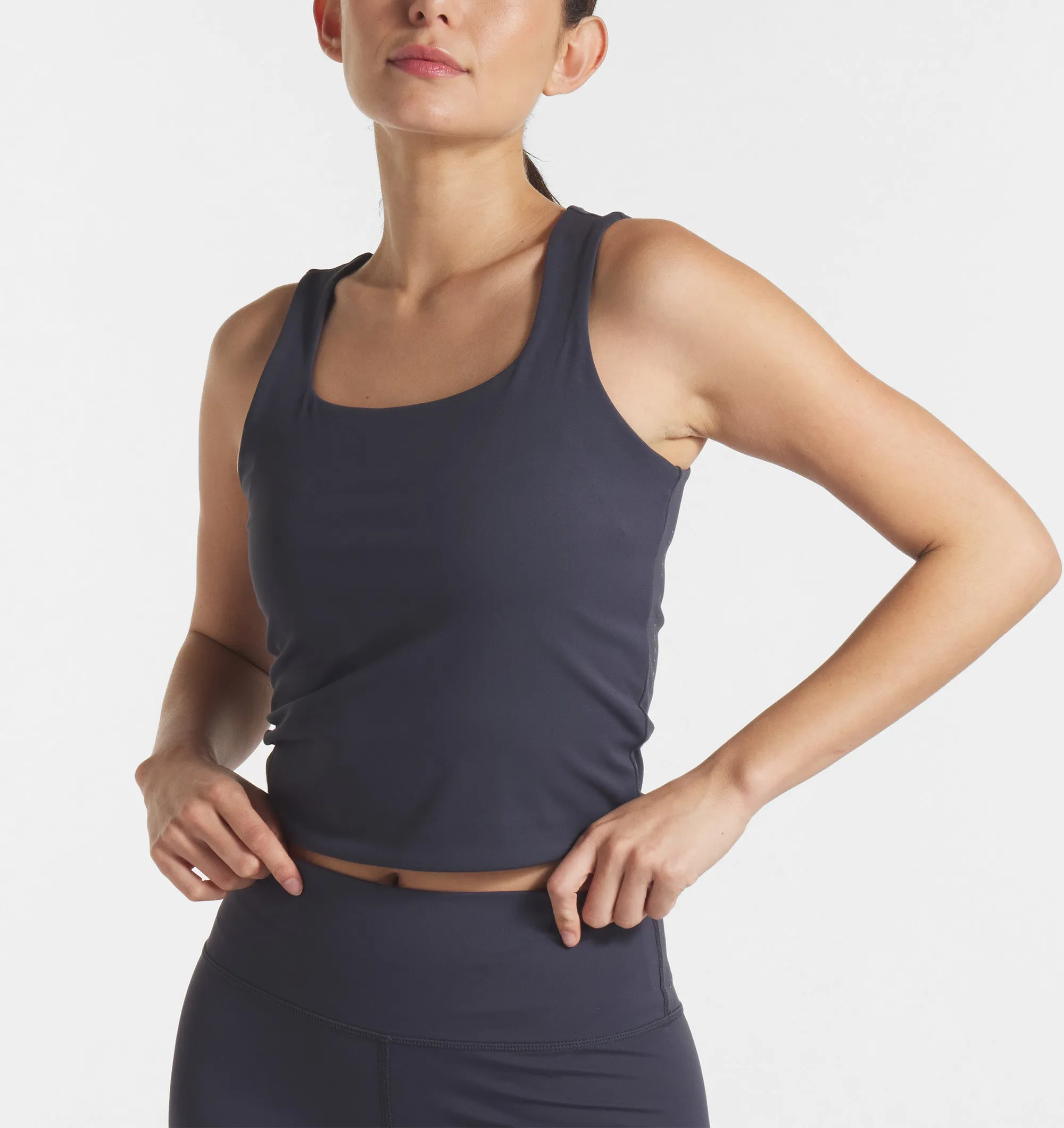 Performa Fitted Tank Windproof Layer