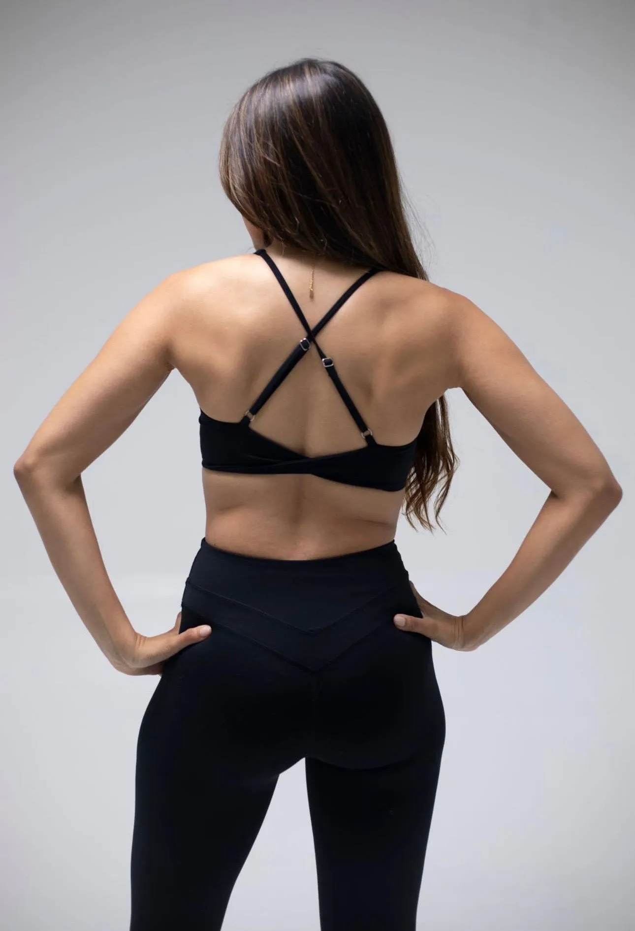Black Infinity  Sports Bra Short fit seams