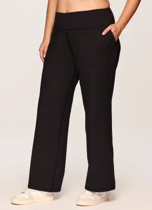 Static free Plus Easy Living Bootcut Pant