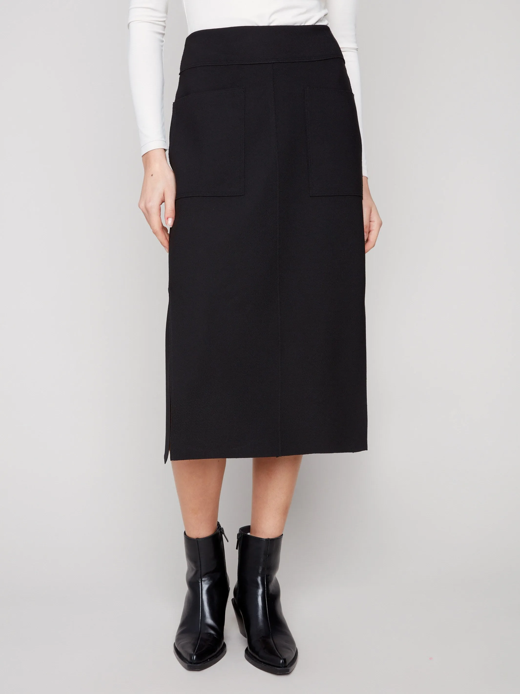 Tonal Look Gutsy Crepe Skirt With Patch Pockets - Black
