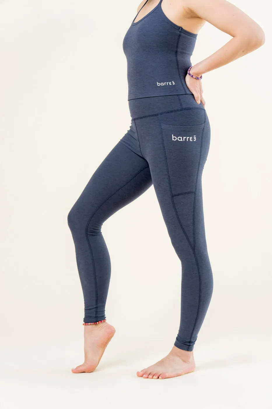Bio Glow QuickDryMaterial Out of Pocket High Waisted Midi Legging