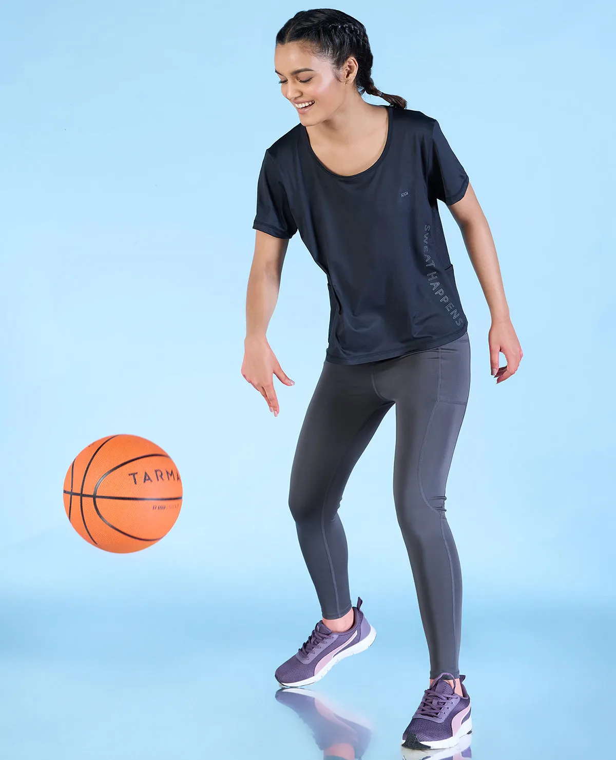Everyday Fashion Look Relaxed and Easy Feather Feel Gym Top