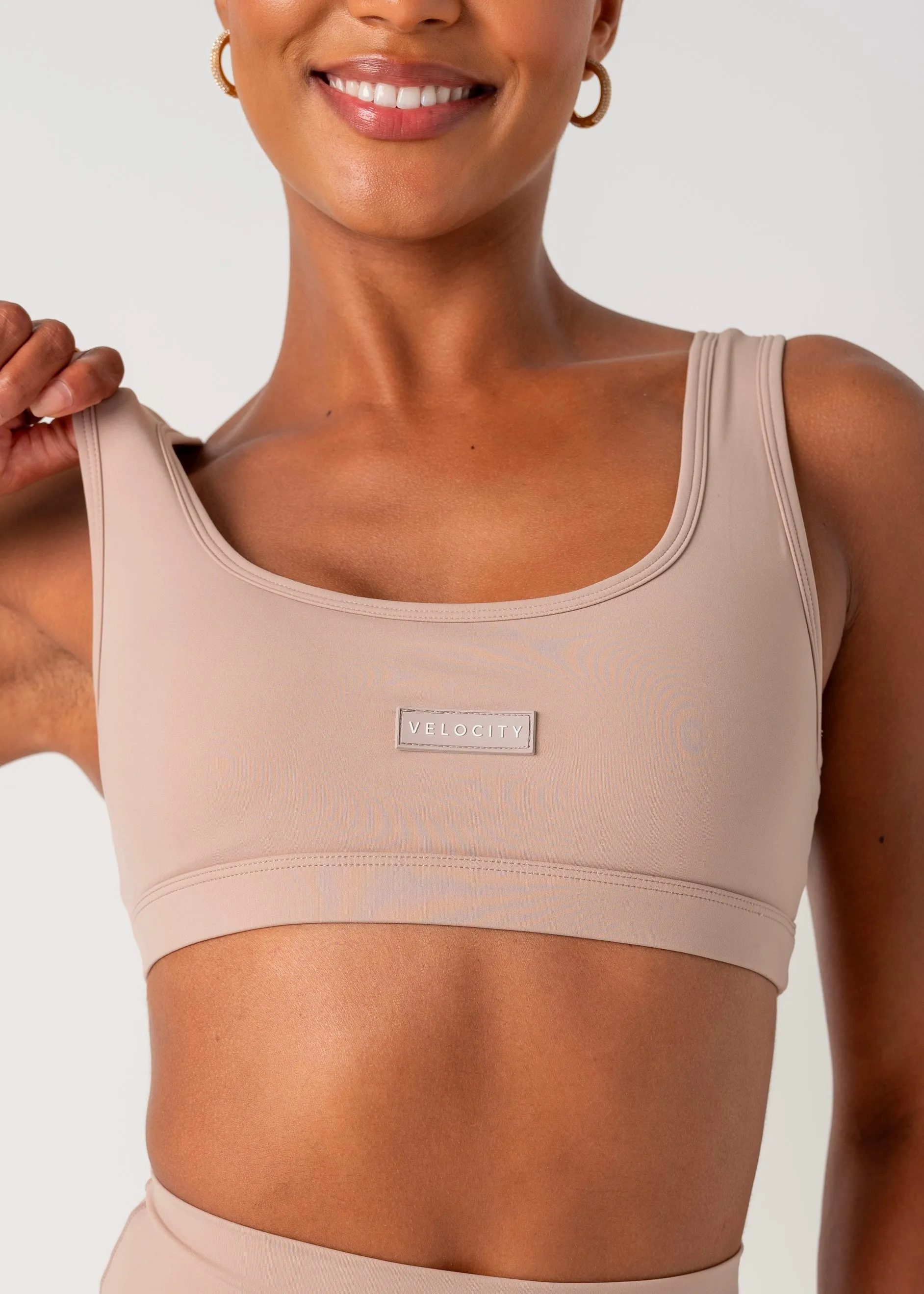 SS BASIC CROP - BEIGE Posture Enhancing Structure