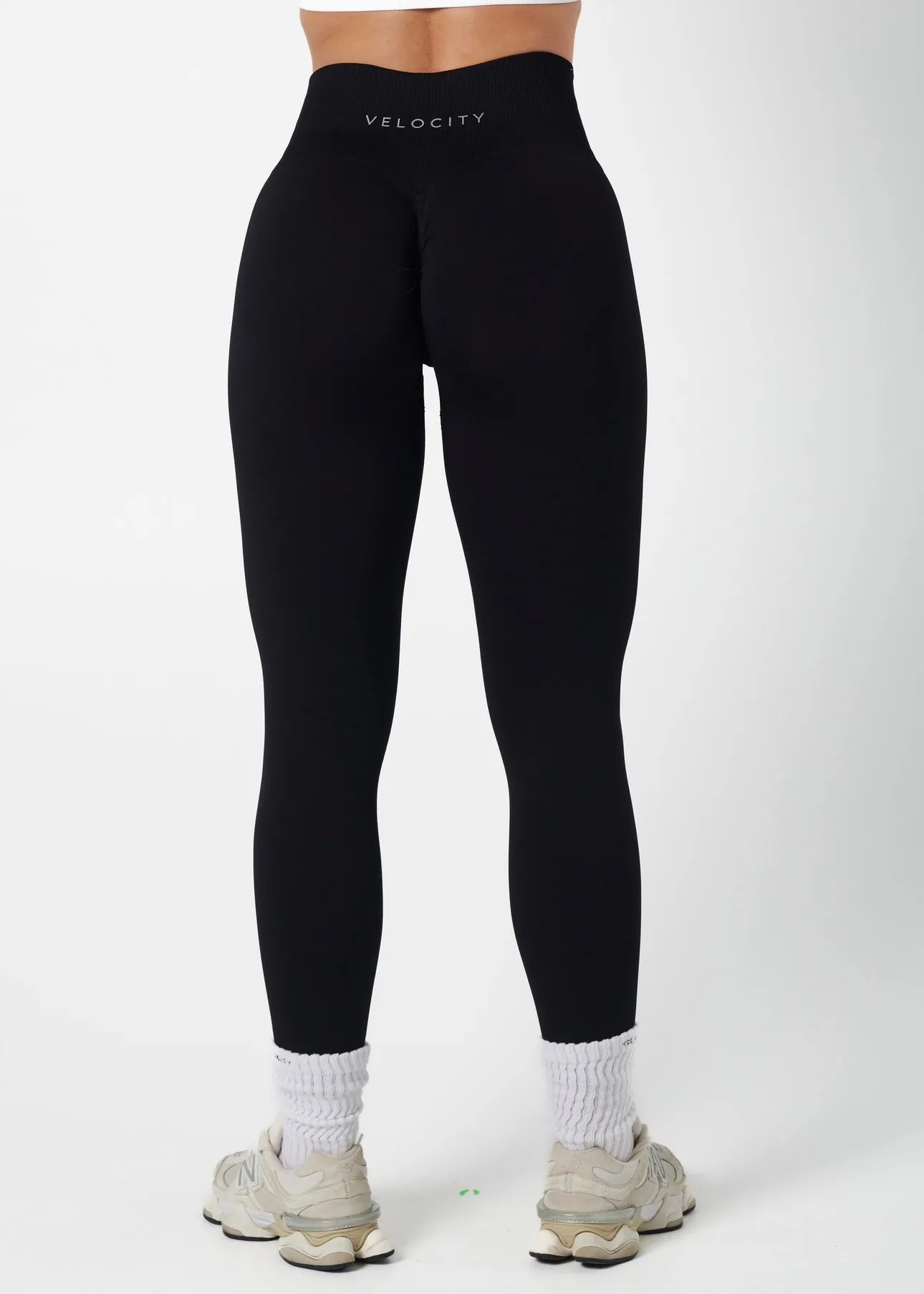 Squat Proof Indoor Exercise Balanced Fit SIGNATURE SCRUNCH LEGGINGS HIGH RISE - LIQUORICE