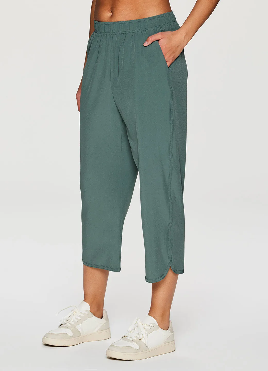 Day To Night Gabby Weekend Wide Leg Capri