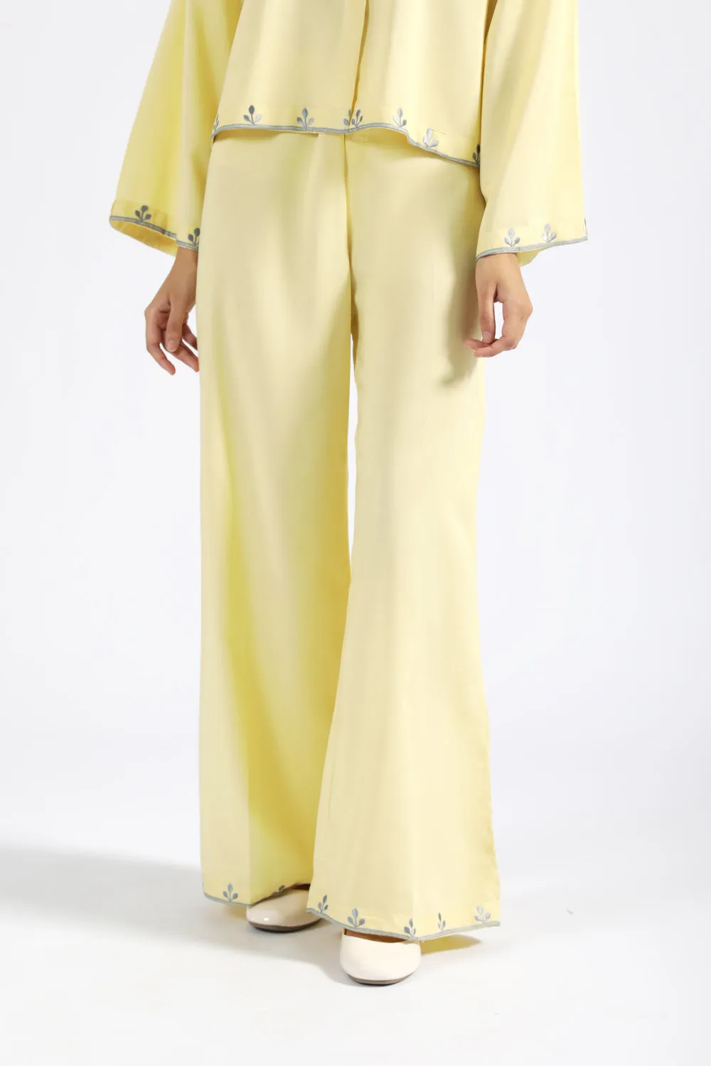 EMBROIDERED WIDE LEG PANTS anti slip grip Workout-ready