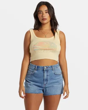 Escape To Nature Cropped Tank Top Athletic Performance Fabric