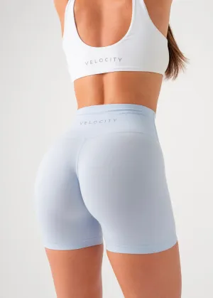 PERFORMANCE SHORTS - SKY multiple pockets