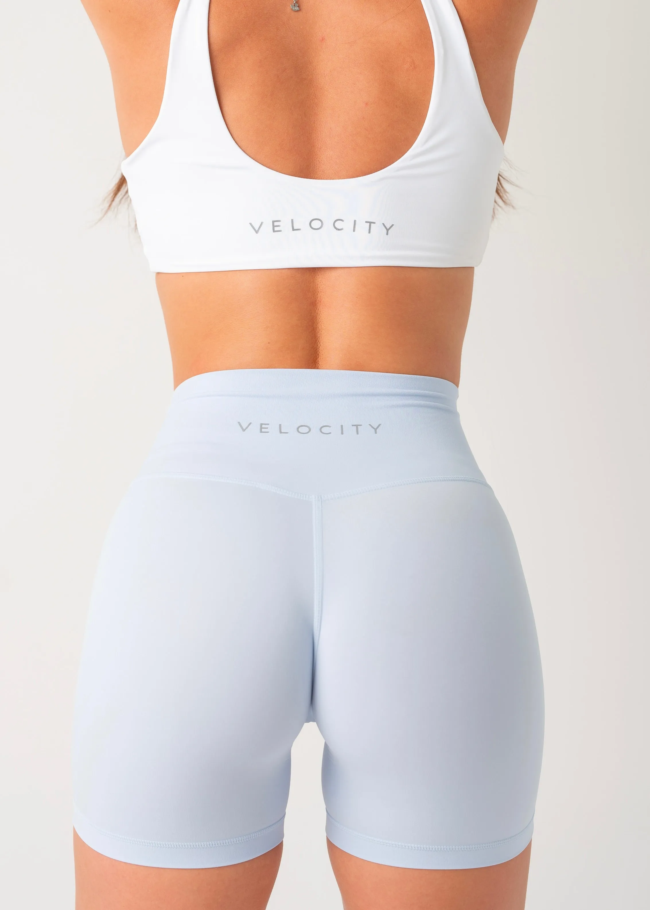 PERFORMANCE SHORTS - SKY Double Layered Knees Noise Free Operation Design