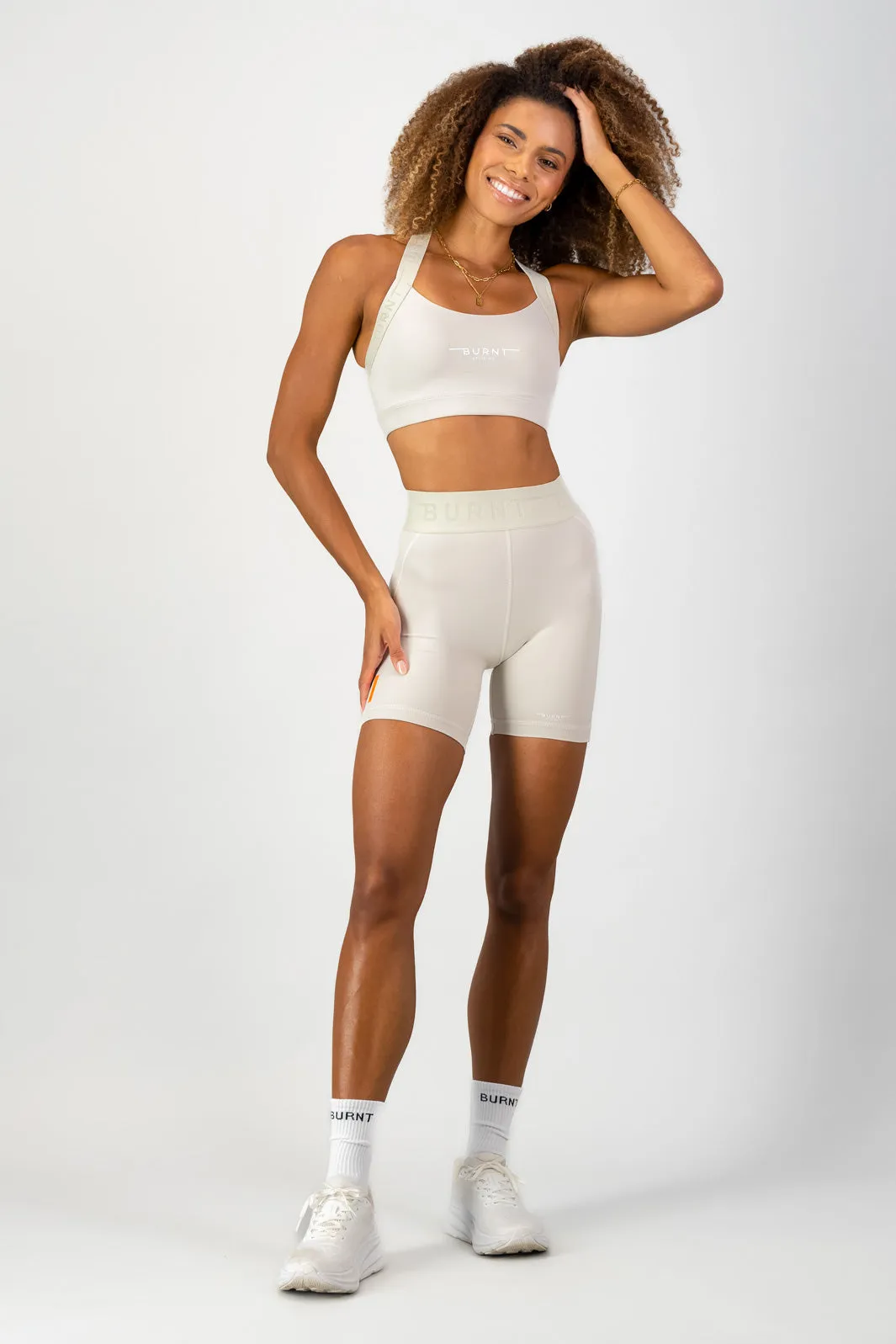 Move Friendly silk blend Dawn 6-Inch Short