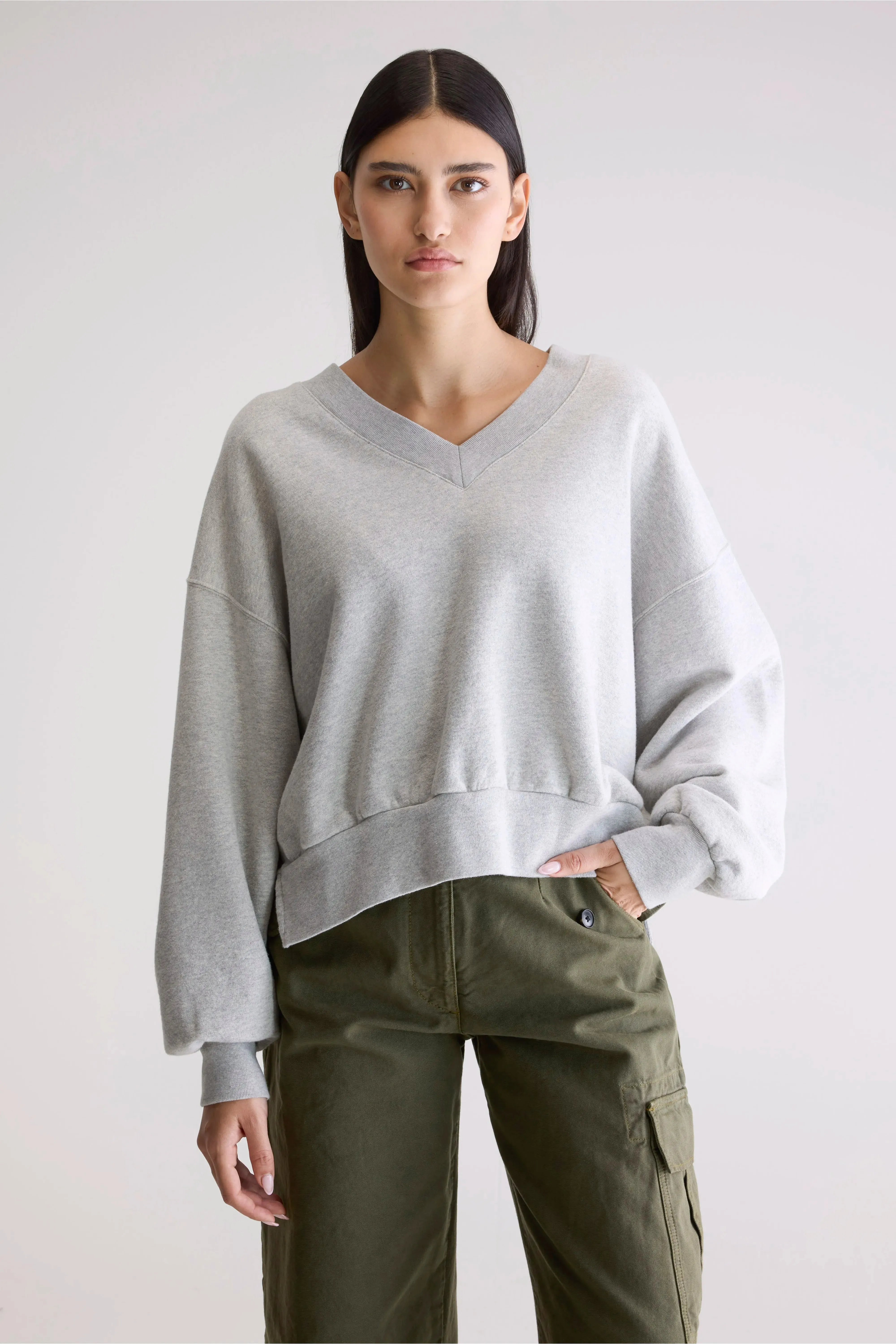Layer Chic Varola v-neck sweatshirt (252 / W / H. GREY)