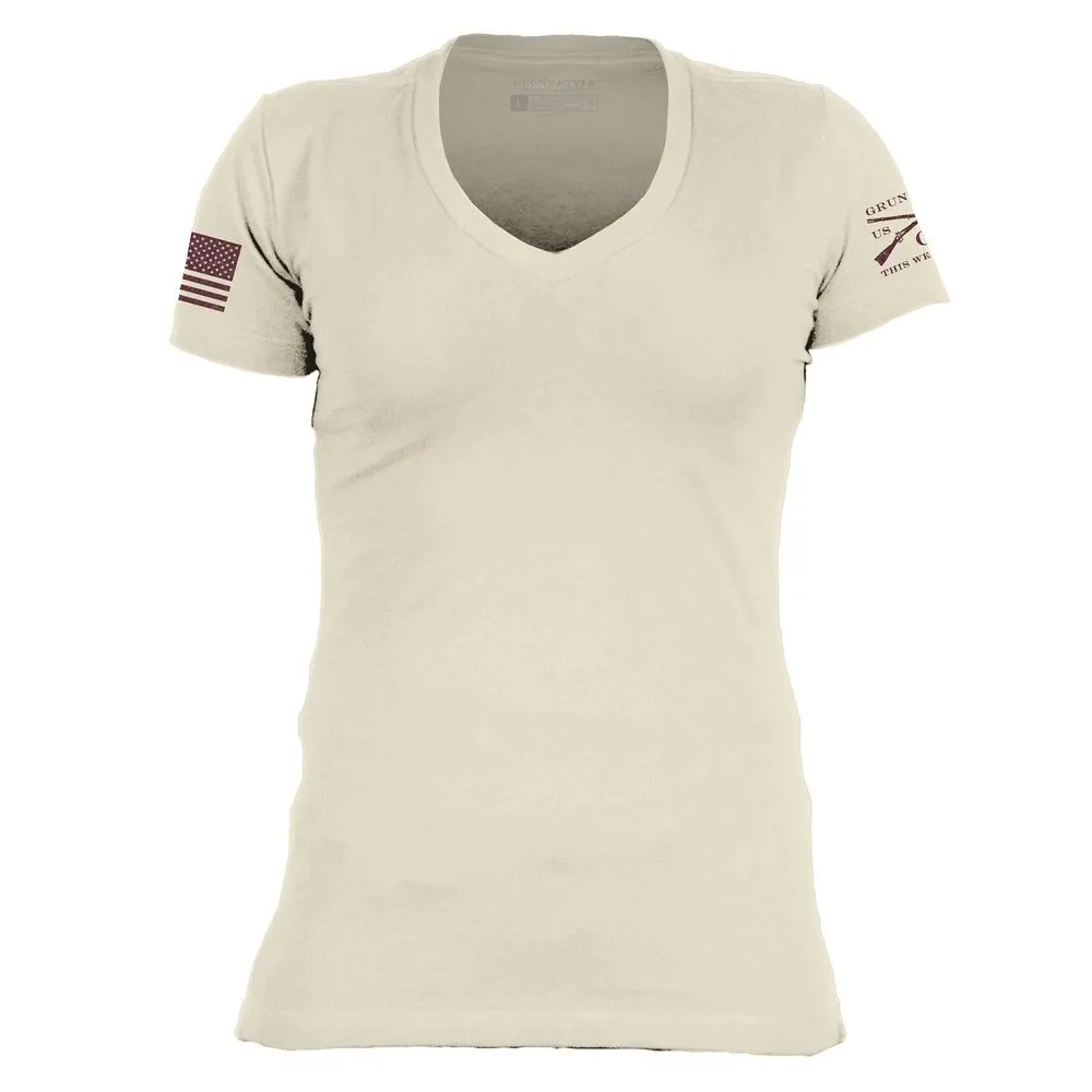 Basic T-Shirt Women's V-Neck - Sand Athletic Fit