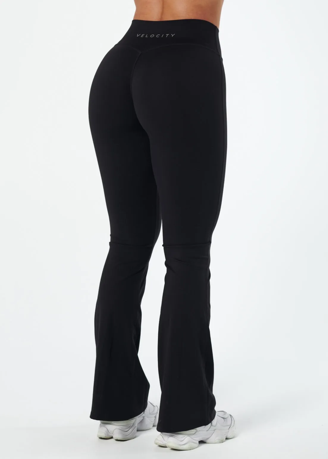 SERENE INVISIBLE SCRUNCH FLARES - BLACK Chic and Soft