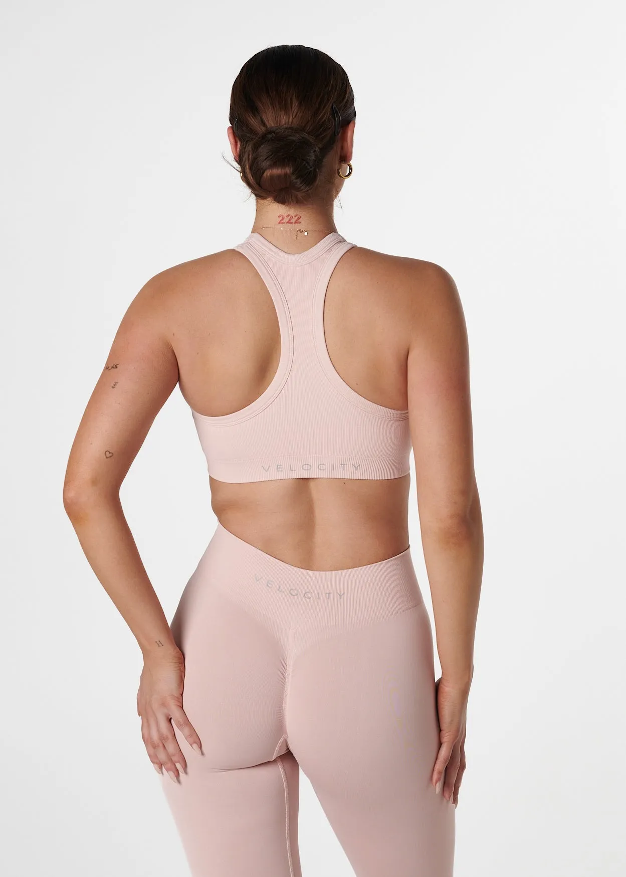 Decorated seams SILHOUETTE CROP - BLUSH