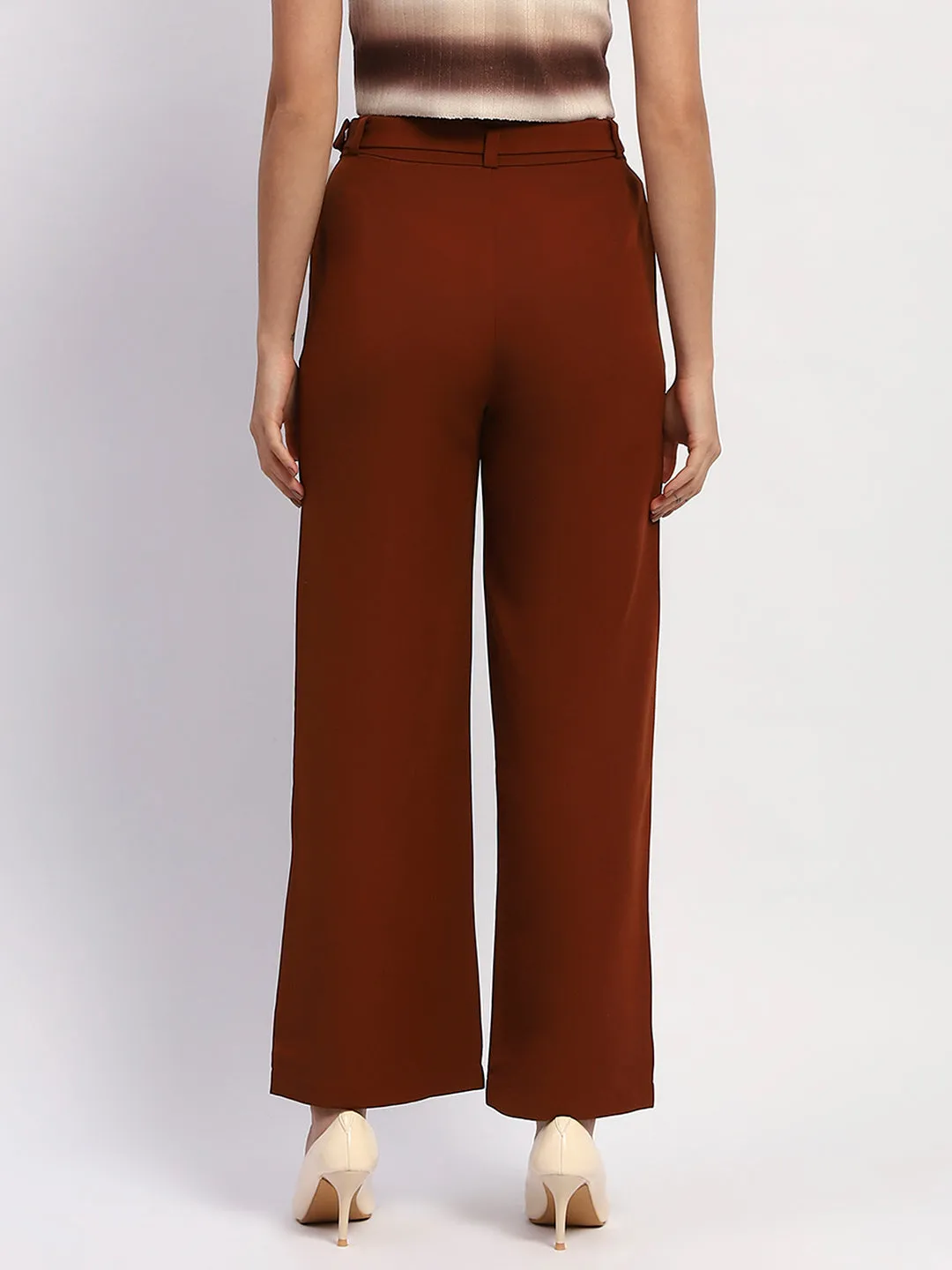 Flexible Design Everyday Wear Madame Belted Straight Fit Solid Rust Trousers