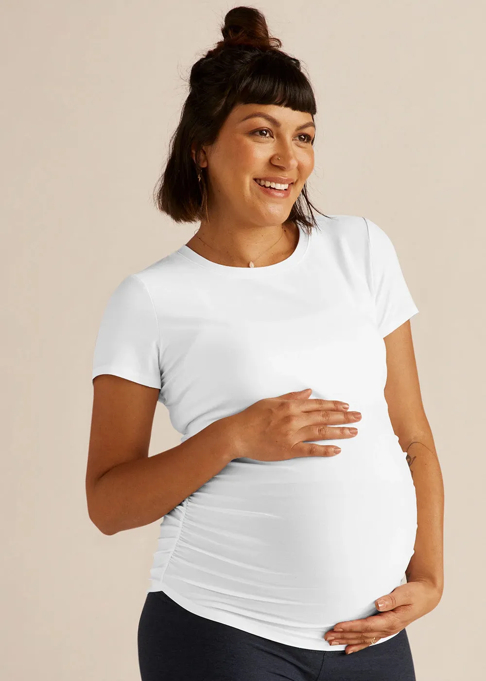 Beyond Yoga Featherweight One And Only Maternity Tee - White Seamless Sleeve Construction AdjustableWaistband