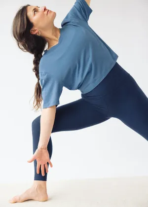 Wind Glow Stay In Oversized Cropped Tee