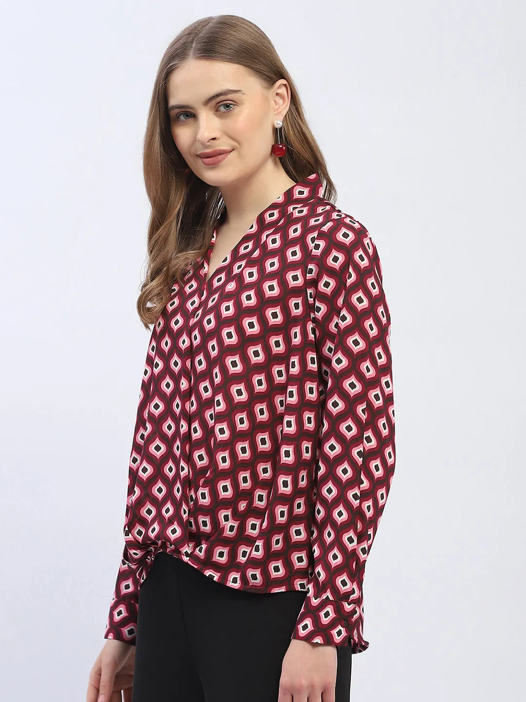 Madame Geometric Print Maroon Regular Top pack light