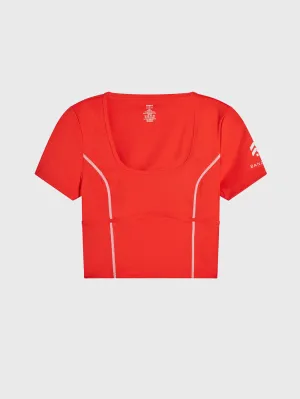 BARRY'S X BANDIER FIERY RED SPORT CROP SHORT SLEEVE Essential Fashion Sustainable Packaging