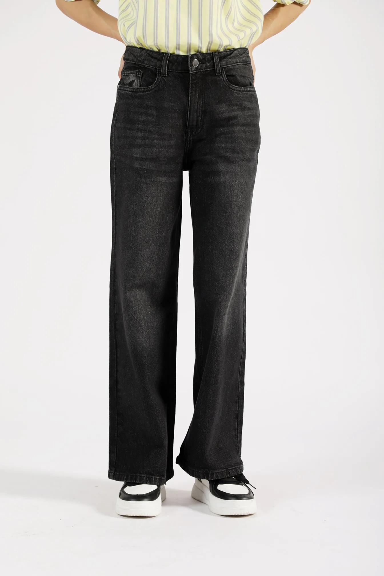 STRAIGHT FIT DENIM Casual Layer All-day Comfort