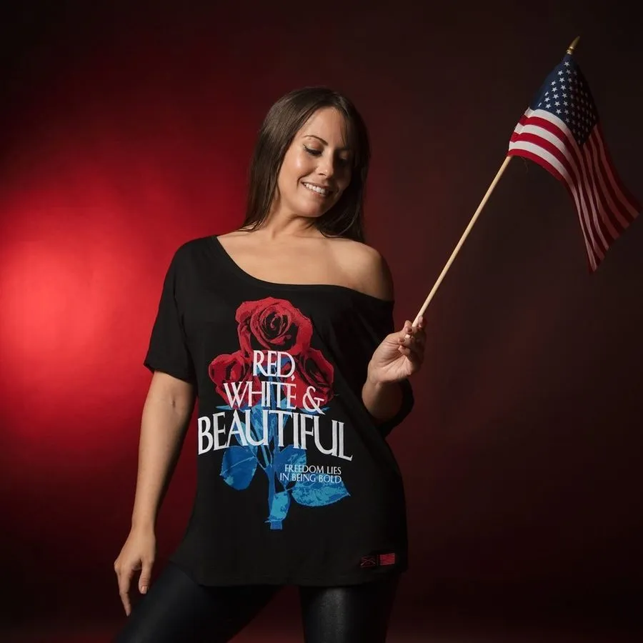 Yoga flexibility Sports Outfit Women's Red, White & Beautiful Slouchy T-Shirt - Black
