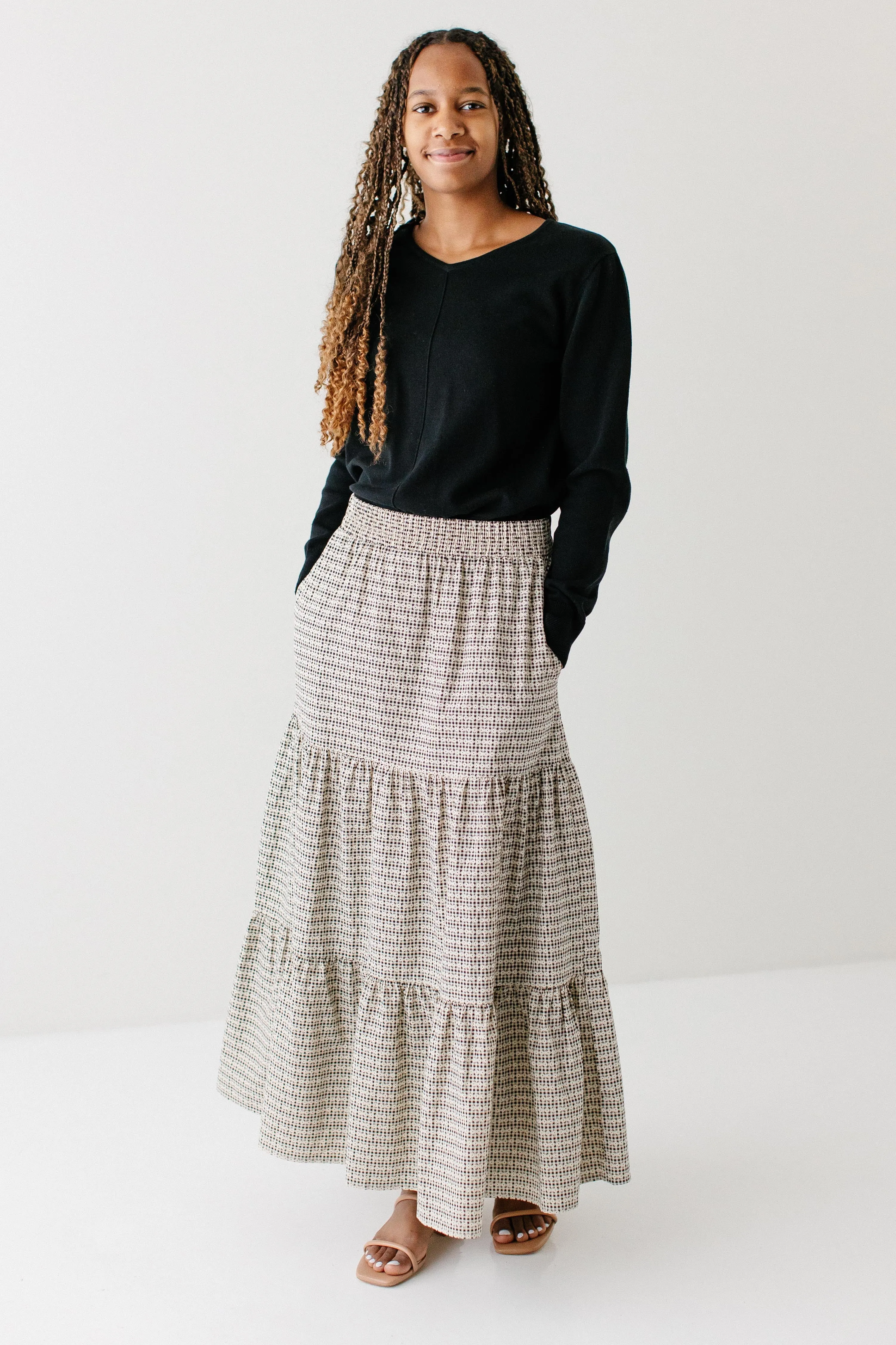 Smart Edge Sleek Style 'Moana' Daisy Gingham Tiered Maxi Skirt in Light Beige