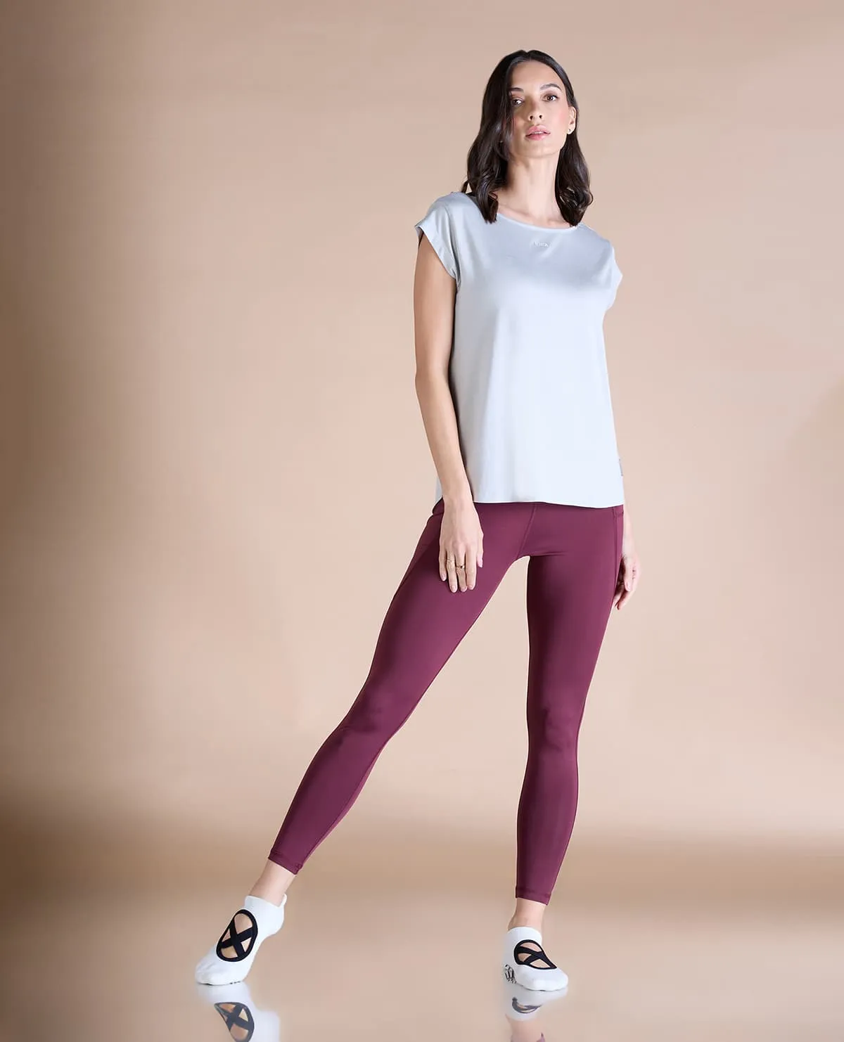 Silicone Hem Trim High Waisted Stretchable Leggings