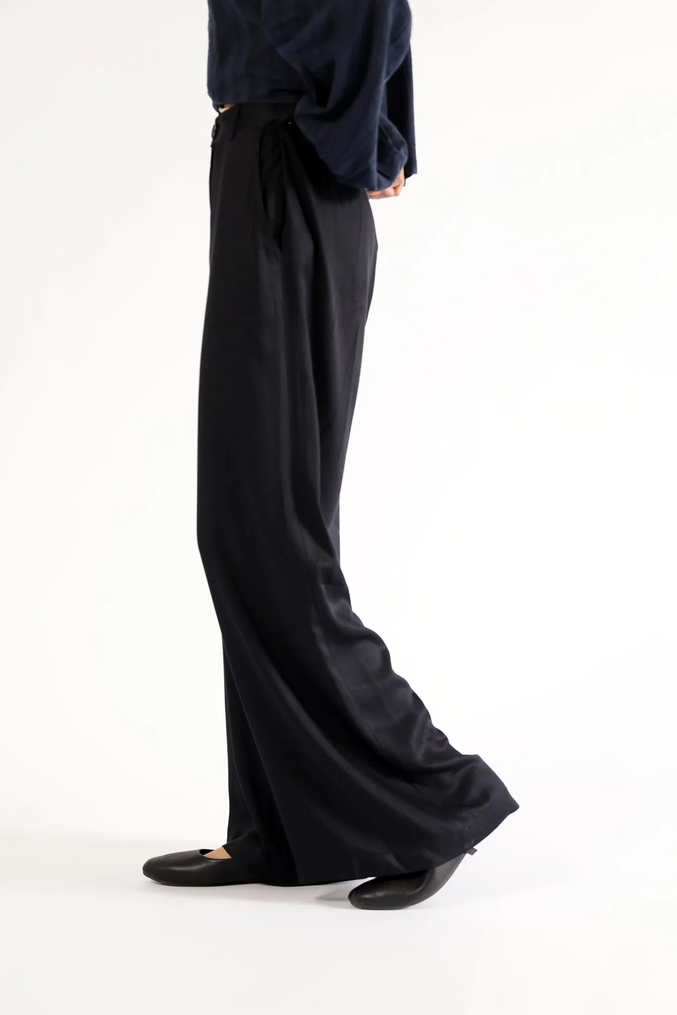 WIDE LEG FLOWY PANTS Fast Move Built-in shorts