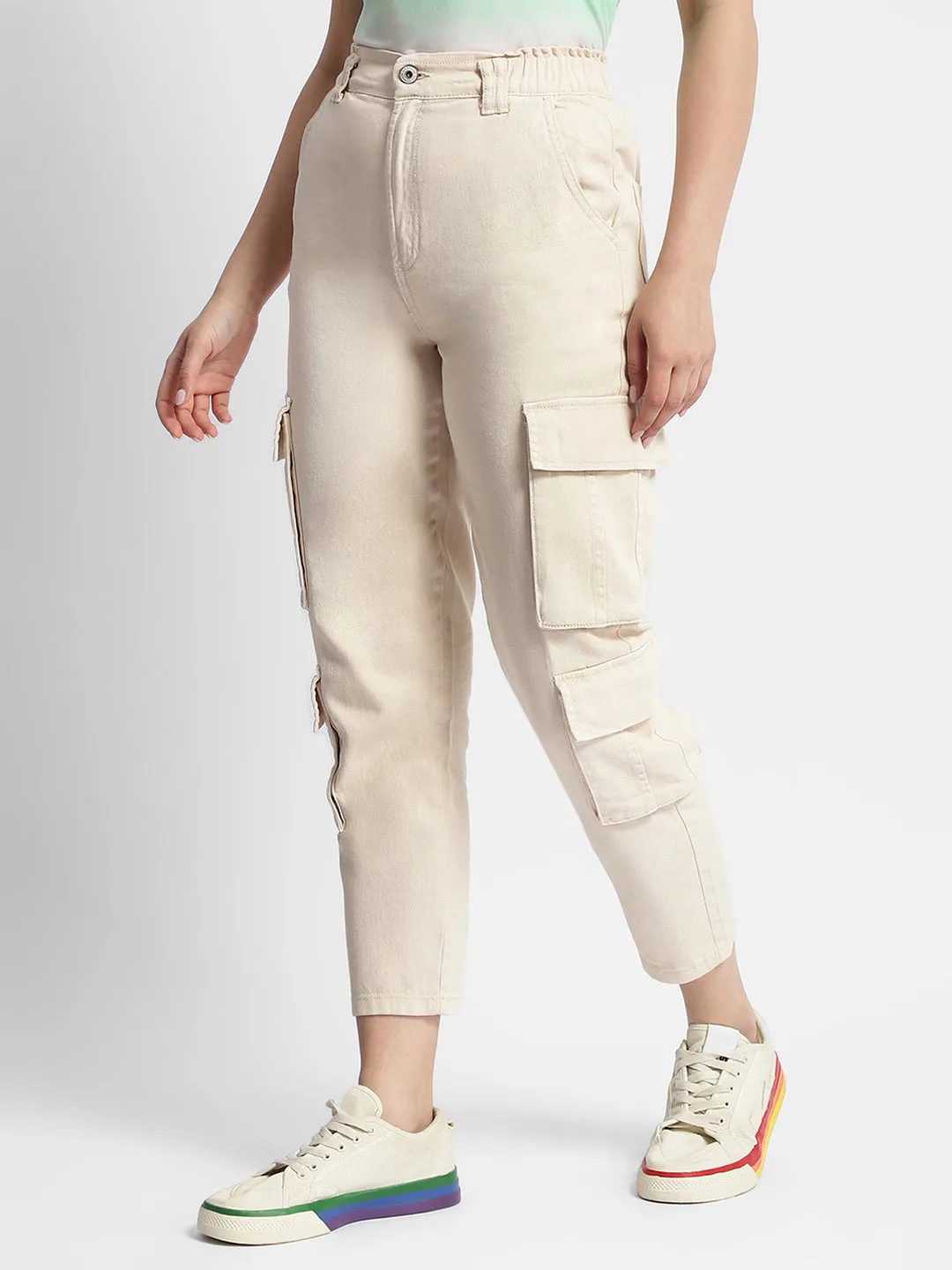 Madame Mid Rise Tapered Fit Off-White Cargo Sporty Look