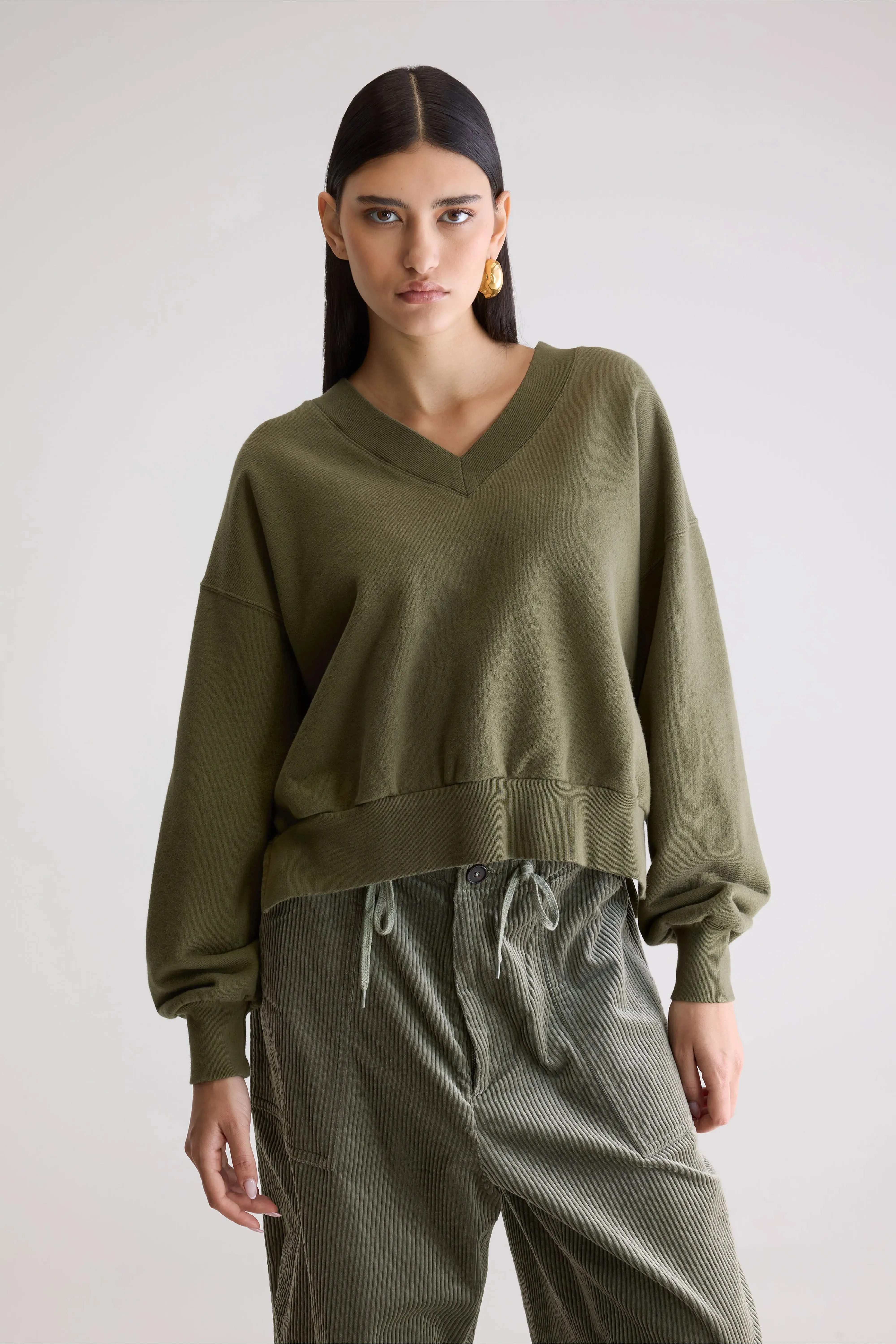 Varola v-neck sweatshirt (252 / W / OLIVE) Breathable Layered Fashion