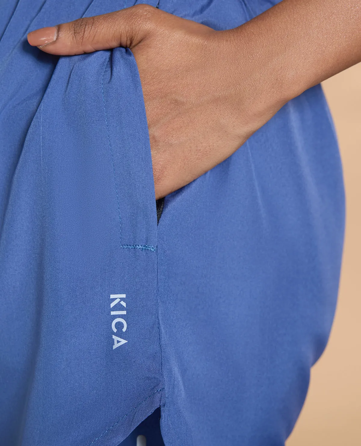 Stride Shorts River winter shorts Minimalist Style