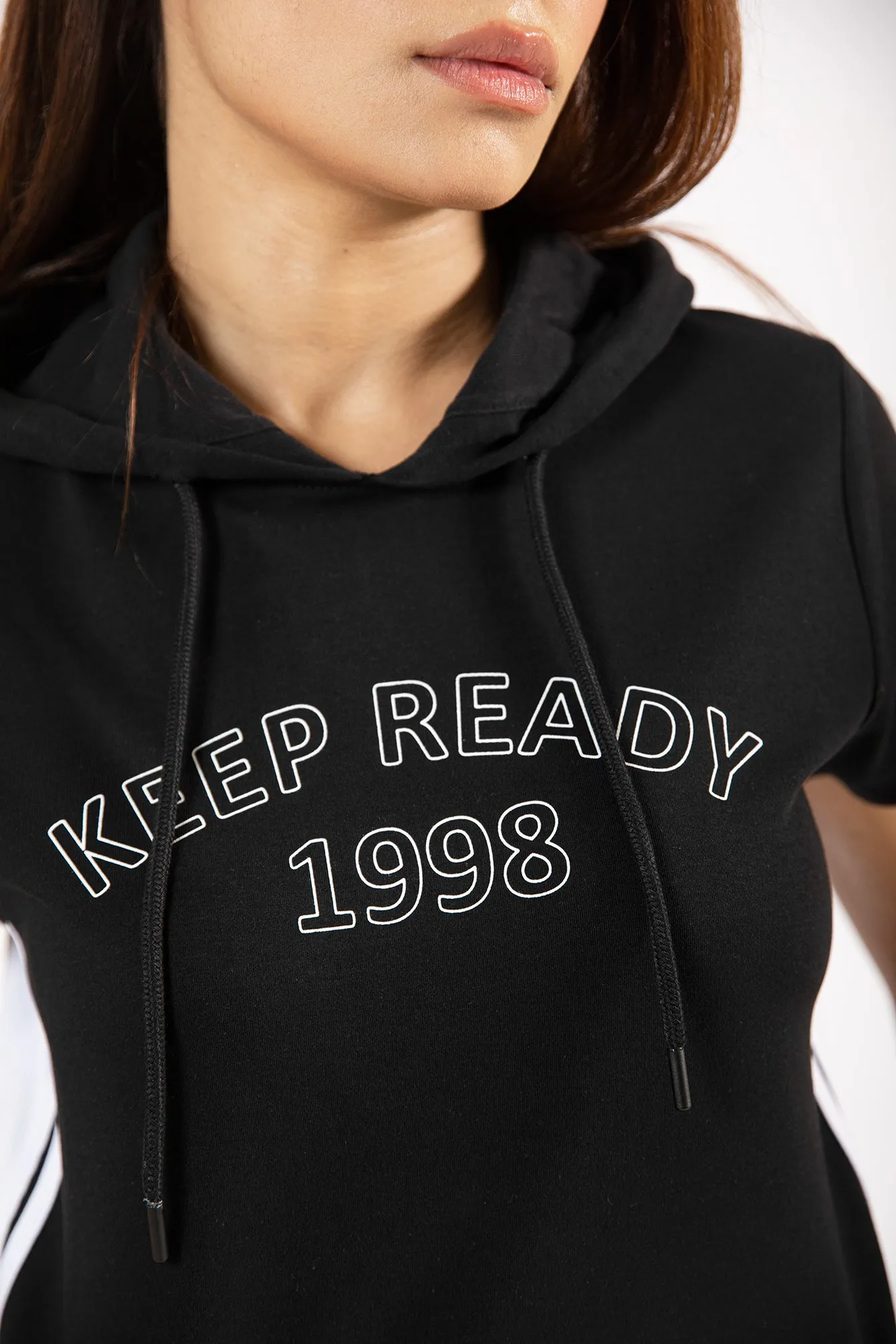 FourWayStretchClothing CROPPED HOODIE WITH CONTRASTING DETAIL