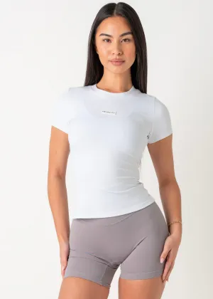 Smooth Edge Binding Relaxed T-shirt SS FITTED TEE - WHITE