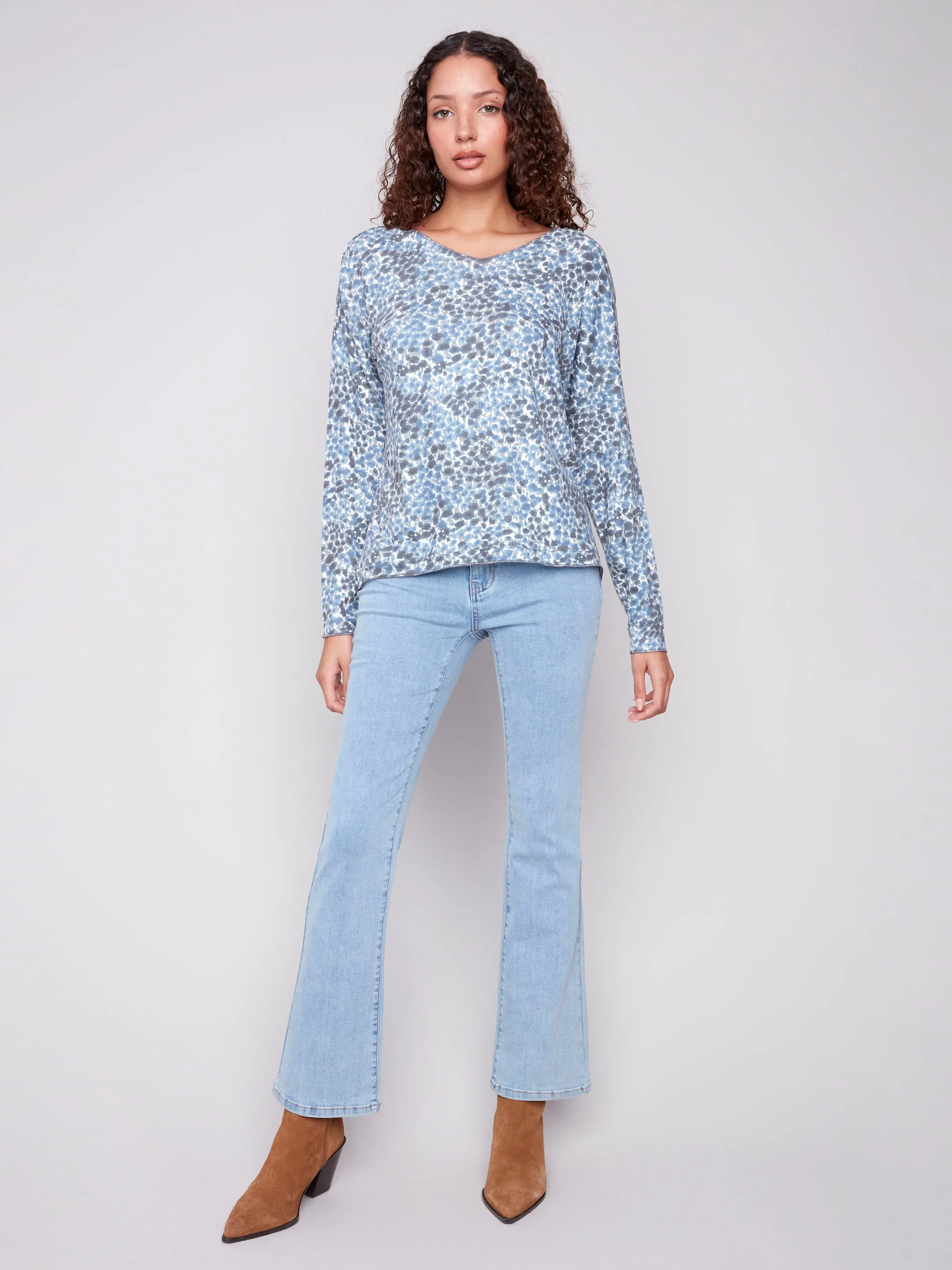 Printed V-Neck Knit Top - Ditsy NonSlipTrims ThermalInsulated