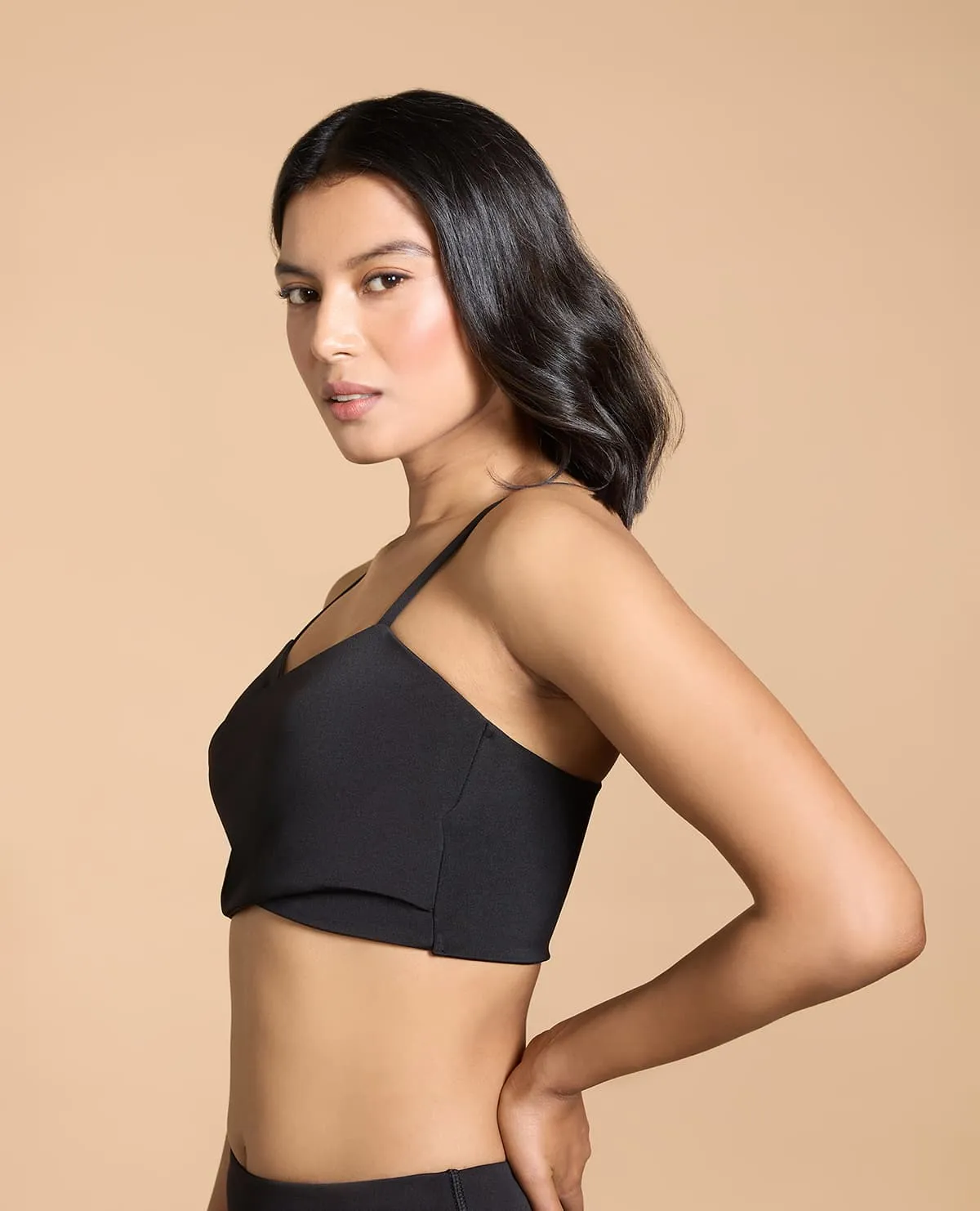 Flexible Wire Twist Training Sports Bra