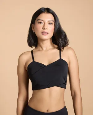 Seam-Free Construction Twist Training Sports Bra