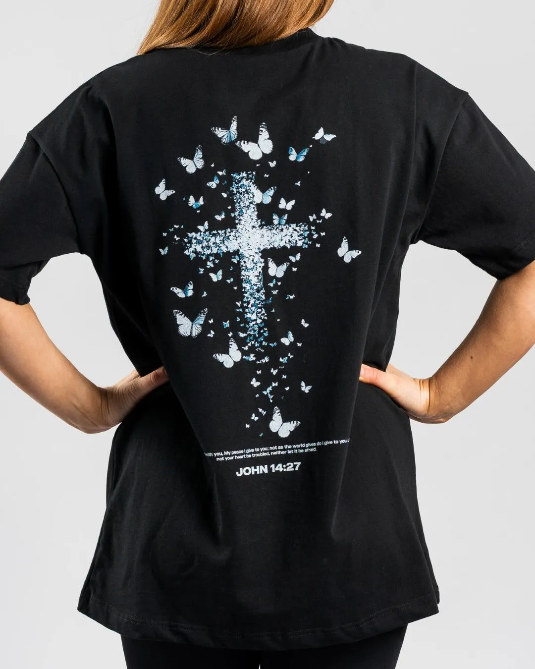 Effortless Vibe Breezy Comfort John 14:27 'Butterfly Cross' Women??s Oversized T-Shirt