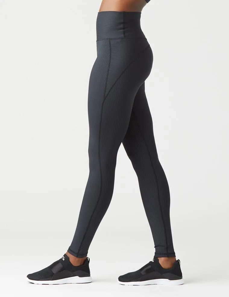Petite Size Seamless Design Ultra Light Plus Size Glyder Jubilant Legging - Black