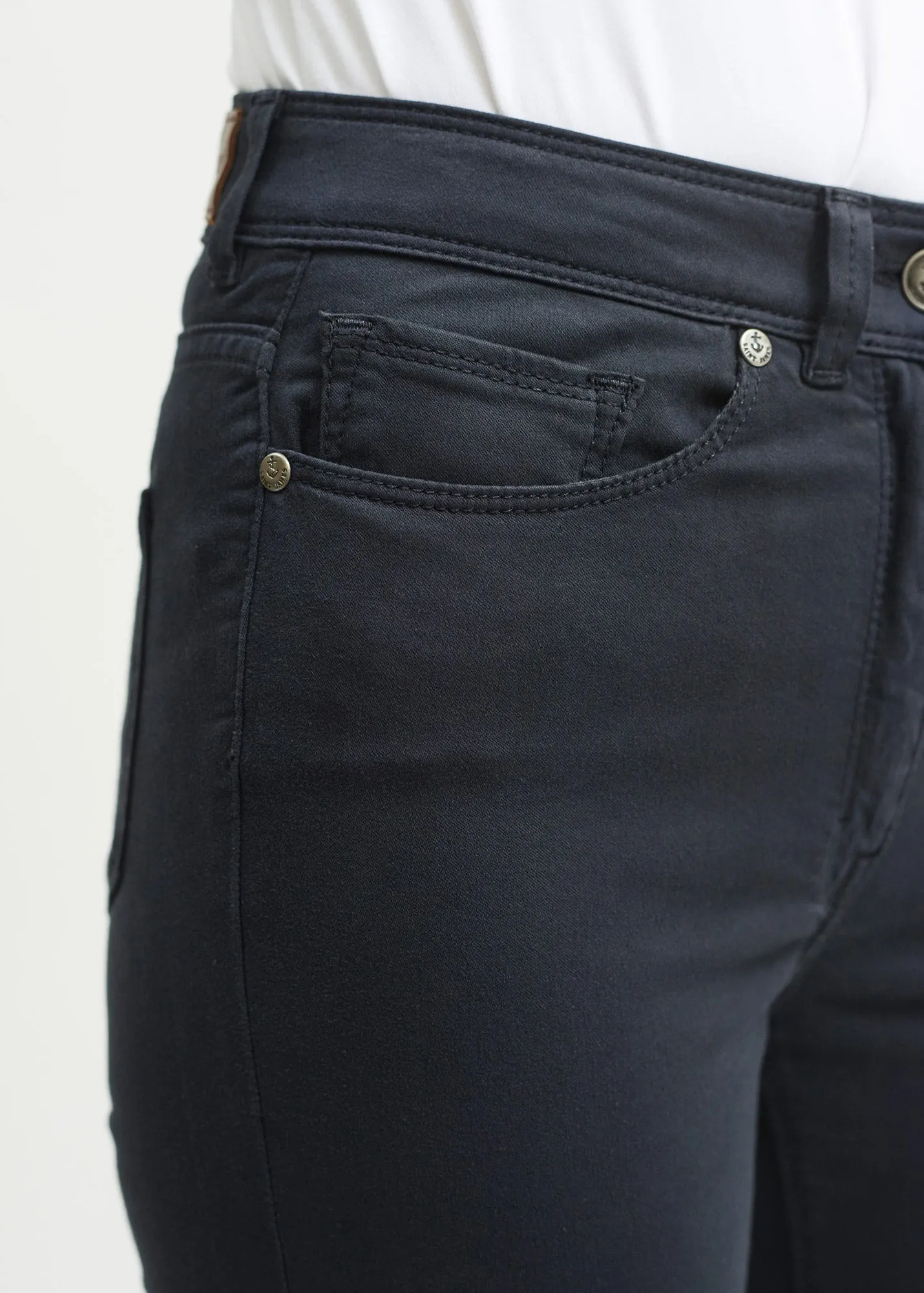 Mimosa high waist pants - slim fit, in stretch cotton (NAVY) NonRestrictive Cut Flexible Hemline
