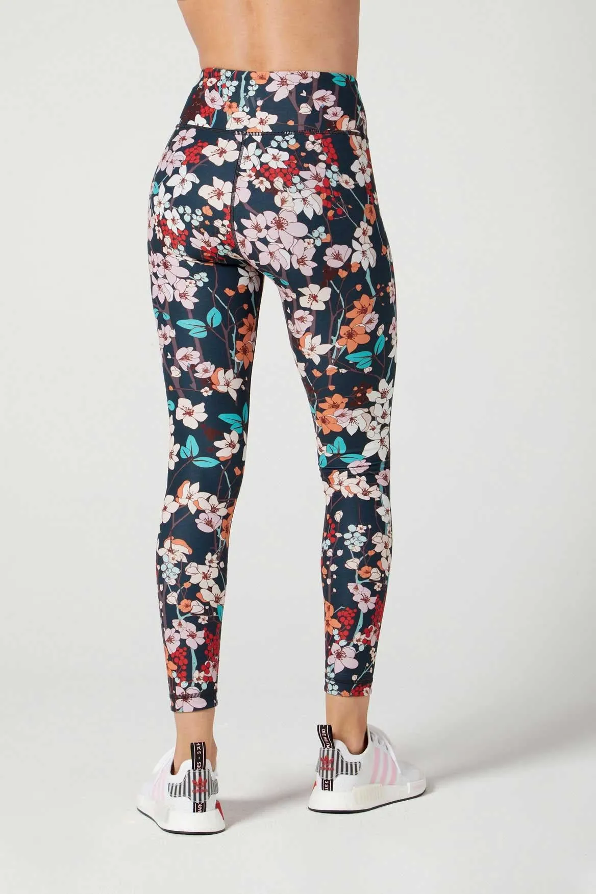 Wear It To Heart Aria Back Pocket Legging - Midnight Glory Push Fit