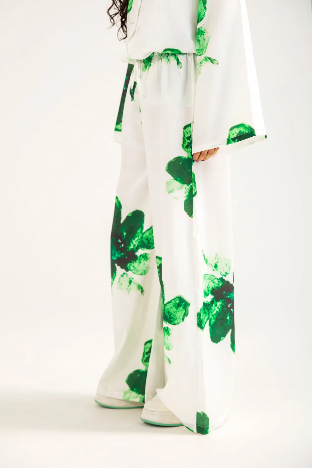 PRINTED SATIN TROUSER Layered Protection