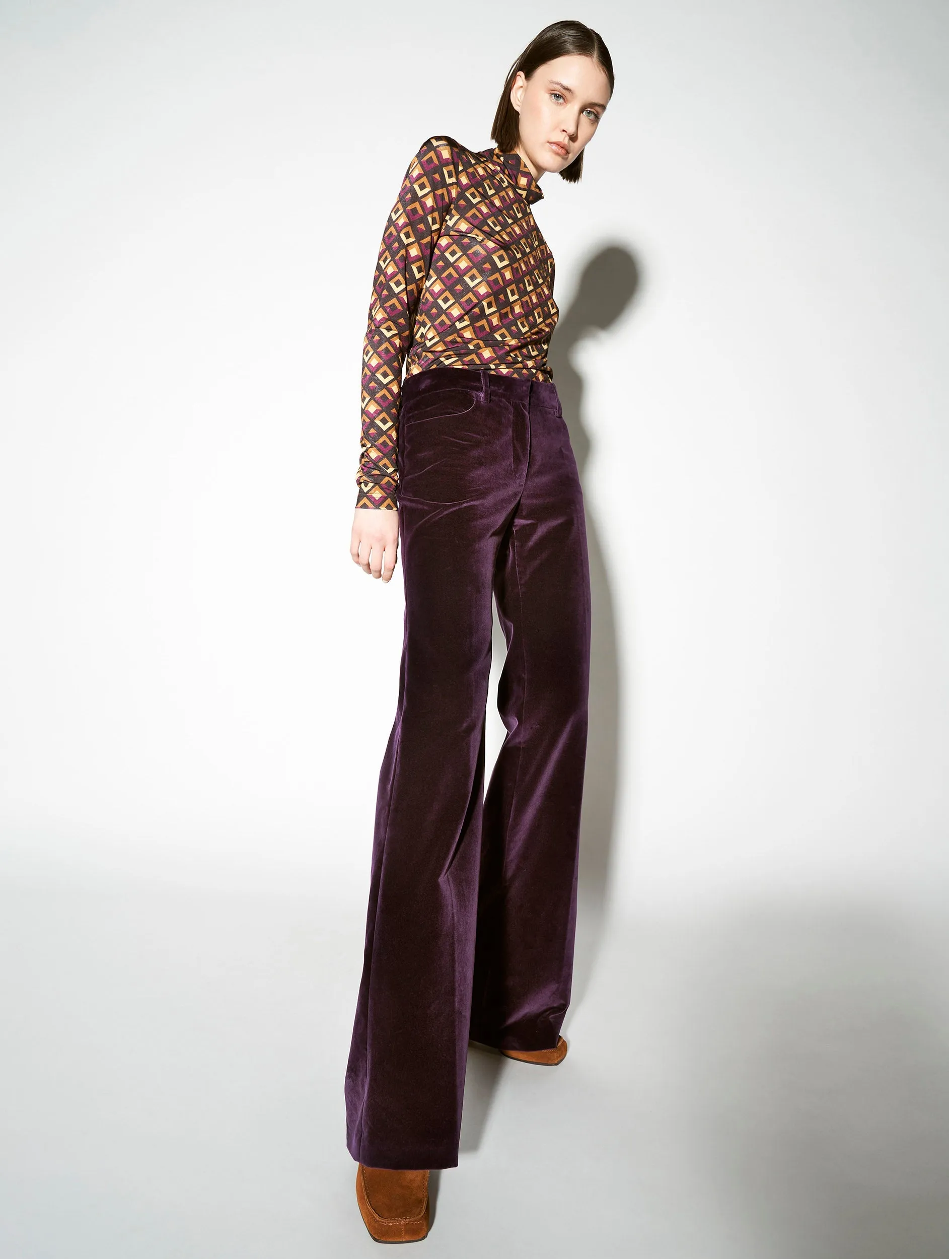 Feminine Cut Flared purple velvet trousers