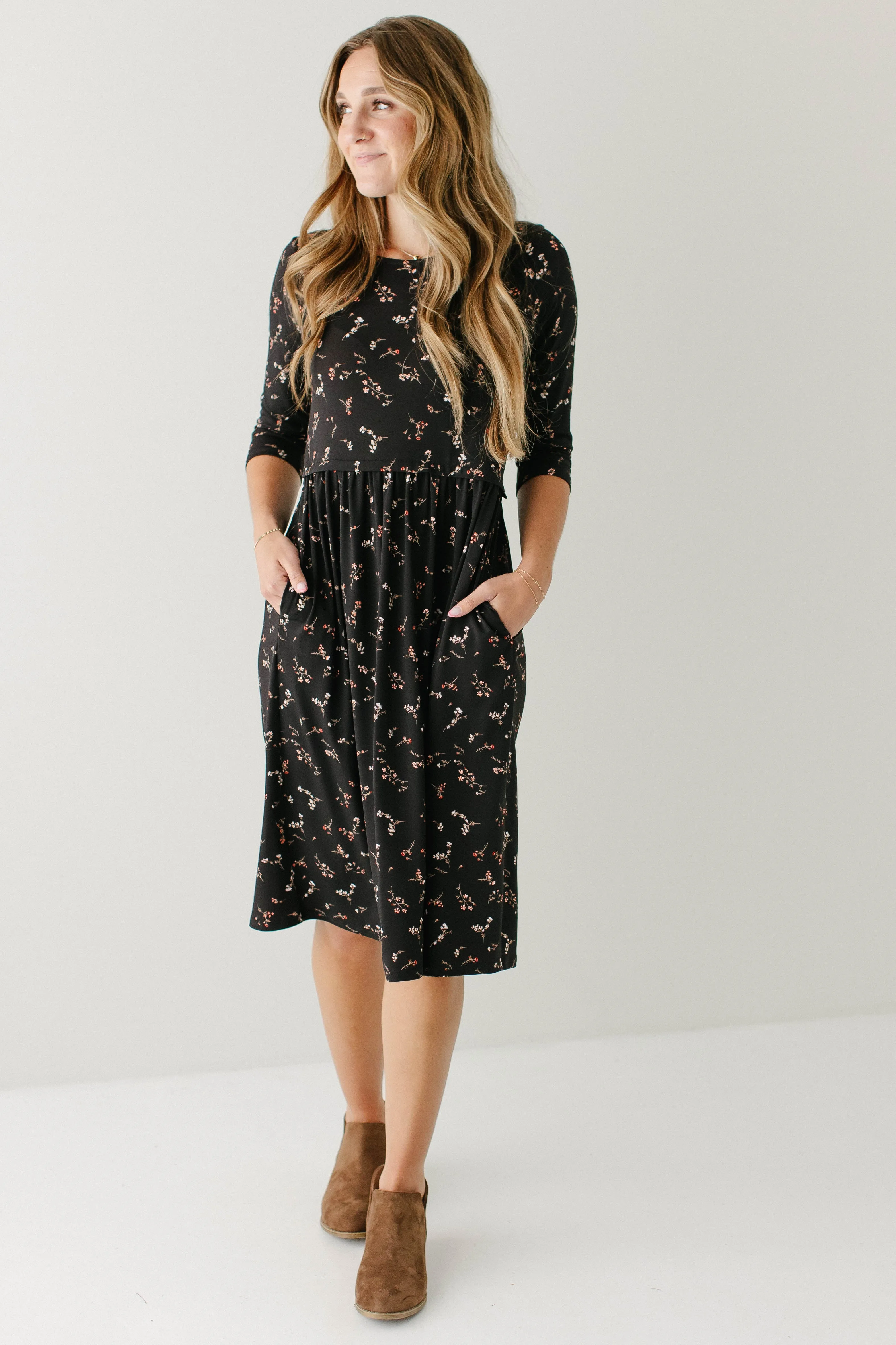 Stylish Pick 'August' Nursing Friendly Floral Knee Length Dress Simple Layer Earth Tones