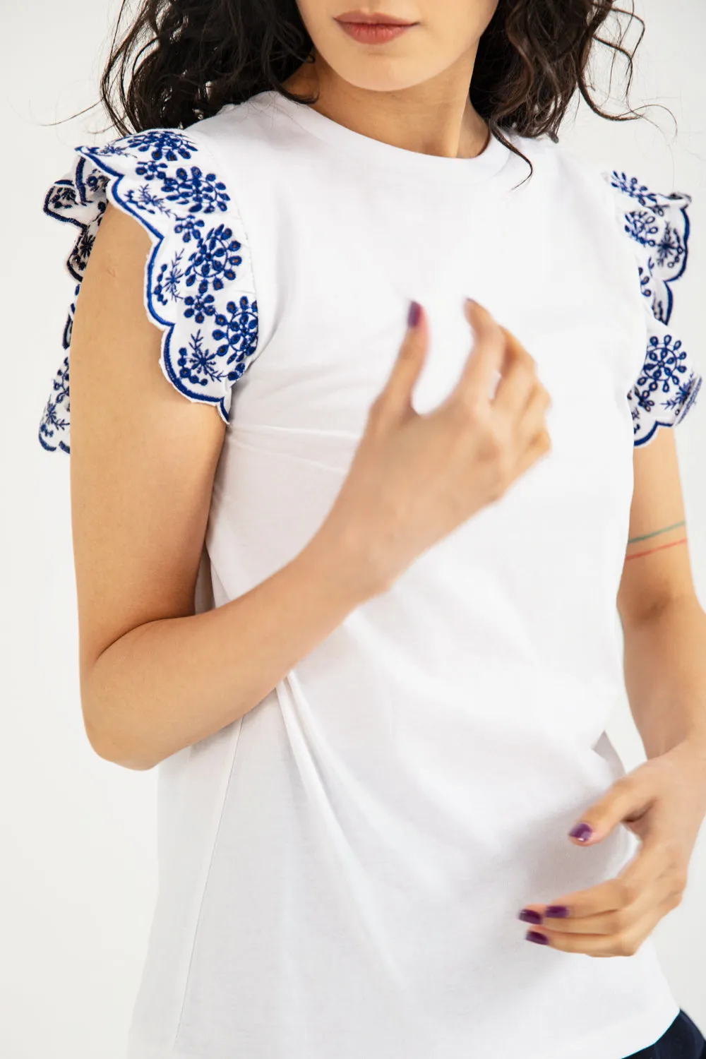 Active Wear TEE WITH SCHIFFLI DETAIL