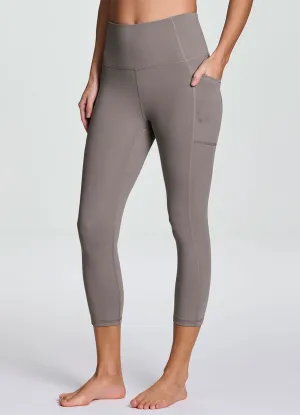 Easy Motion City Walk Rib Knit Tech Flex Ultra Hold Capri