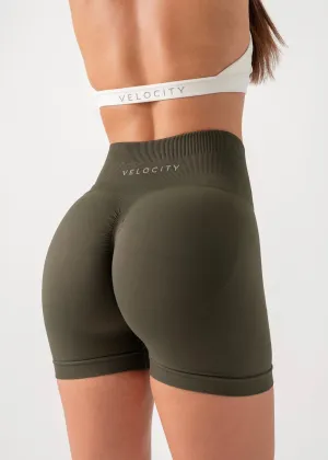 Wrinkle resistant fabric Anti Pilling Surface ULTIMATE SEAMLESS SCRUNCH SHORTS 2.0 - MOSS