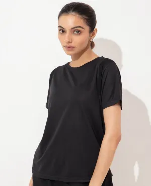 Stride Running Top Layerable Look