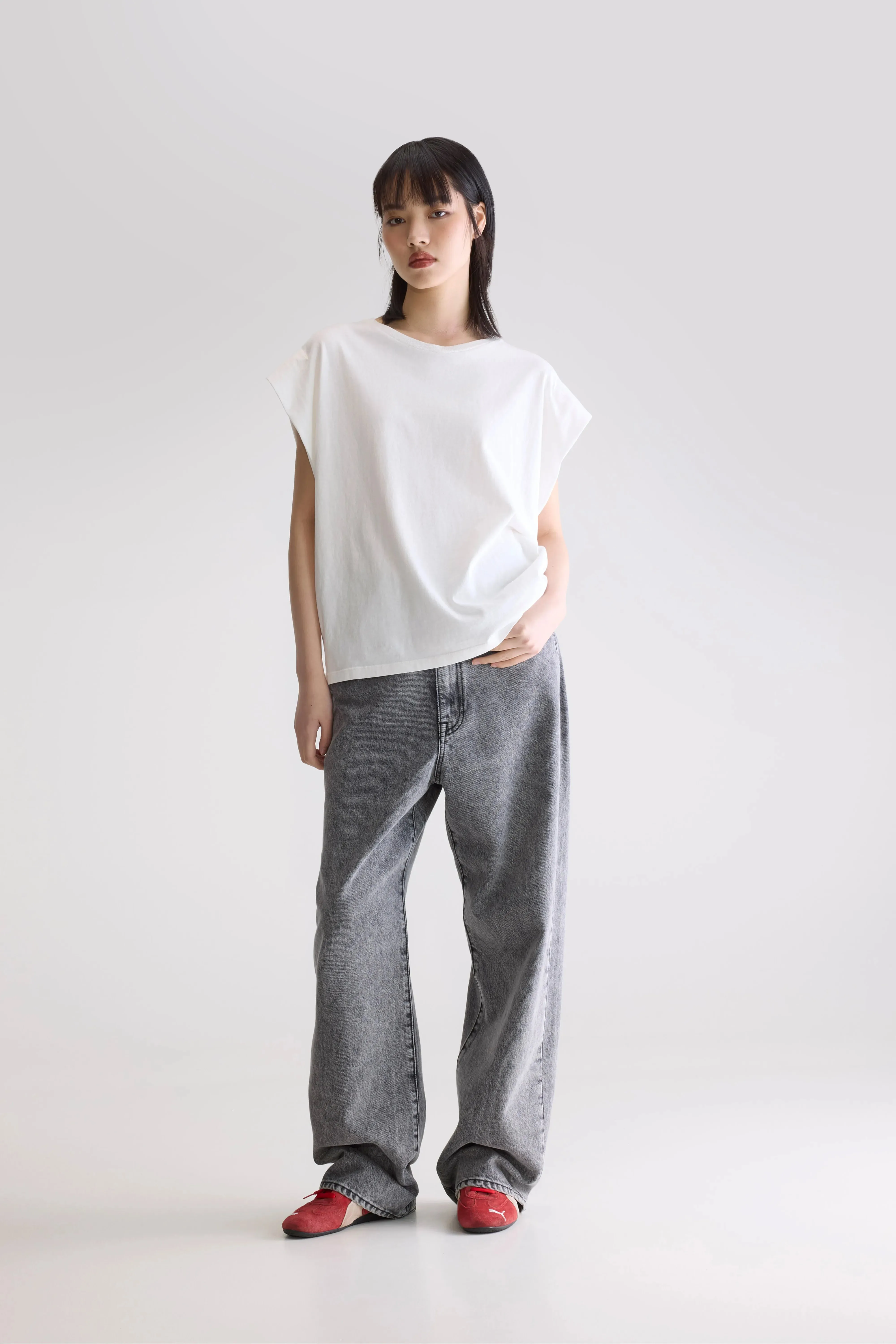 Vice crew-neck t-shirt (252 / W / CASPER) Embroidered Details Weekend Ready