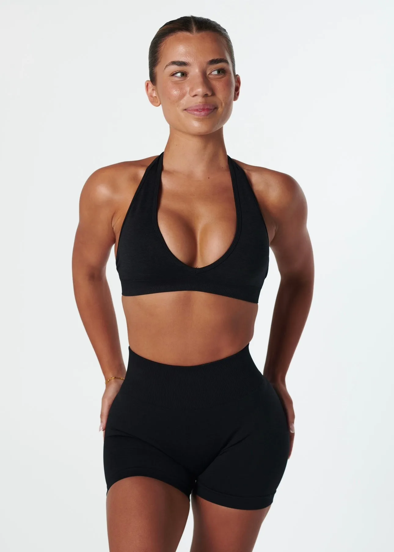 LUXE HALTER - BLACK Flexible Design Size Range