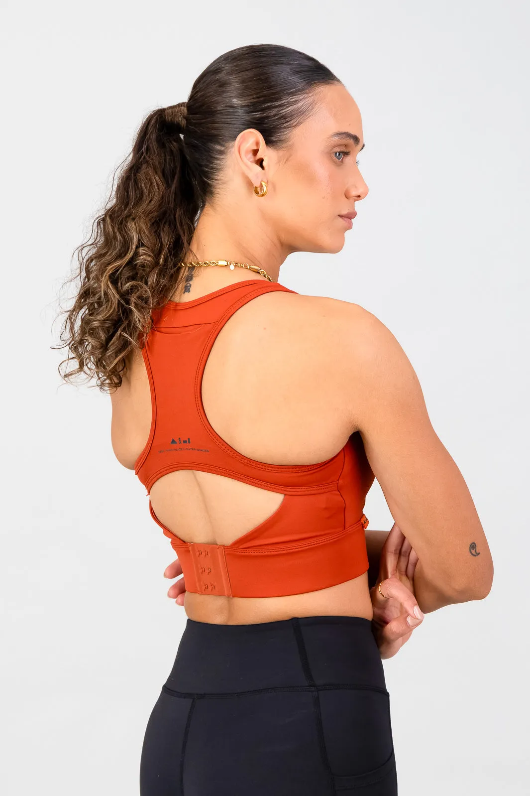 Momentum Sports Bra - Terracotta Topstitching seams